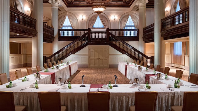 Amway Grand Plaza Hotel