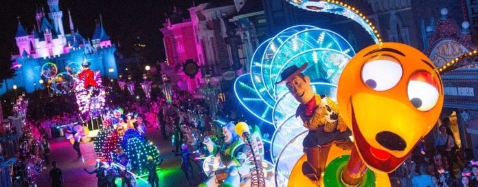paint-the-night-disneyland Paint the Night Parade, Disneyland