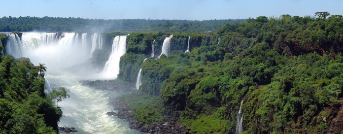 Iguaza Falls, Argentina, Mendoza, Buenos Aires, gauchos, Argentina's bicentennial