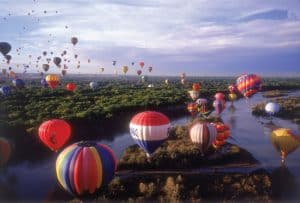 Albuquerque-International-Balloon-Fiestal--photo-credit--Ron-Behrmann