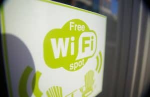 Public Wi-Fi, technology, technology abroad, Wi-Fi, cybersecurity, cyber threats