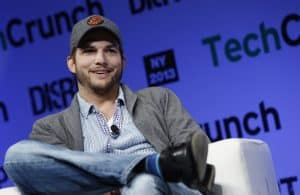 Ashton-Kutcher Ashton Kutcher, multitasking, juggling tasks, celebrity go-getters, Gwyneth Paltrow, Justin Timberlake, Meetings Mojo