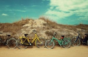 kimpton-bike-building Kimpton Hotels, bike-building, team building, bike building, Florida, Kimpton EPIC Hotel, Kimpton Surfcomber Hotel, Kimpton Vero Beach & Spa, Kimpton Hotel Zamora