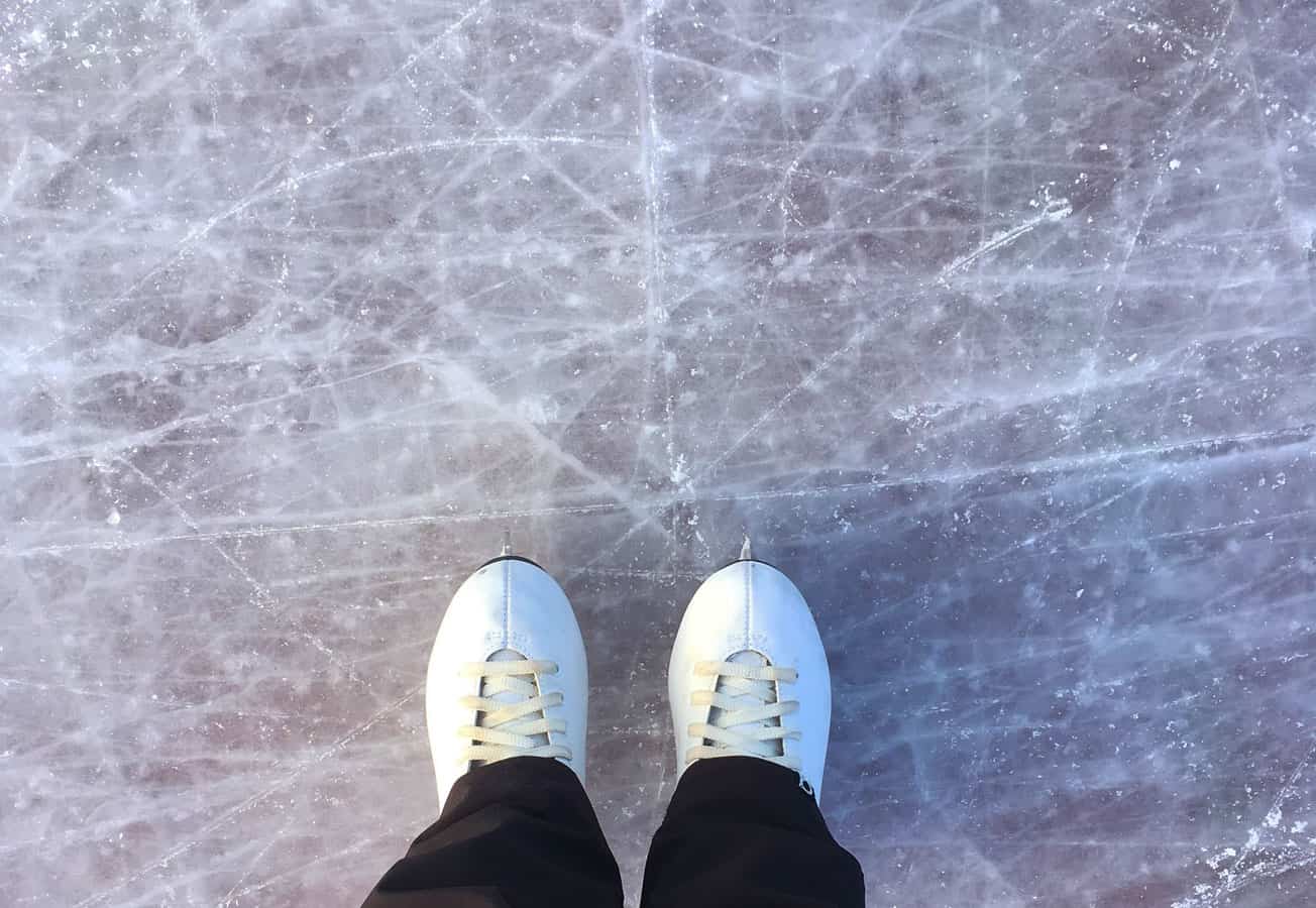 4 Oscar-Nominated Females on Surviving the Corporate Pressure Cooker