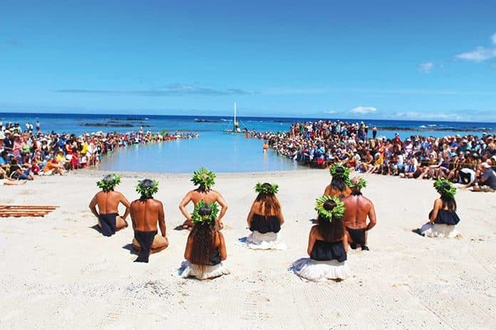 Mauna Lani Bay Hotel & Bungalows: Cultural performance for Turtle Independence Day at Mauna Lani Resort