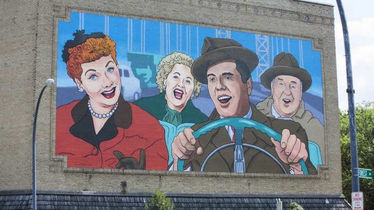 “I Love Lucy” mural outside the Lucille Ball Desi Arnaz Museum in Jamestown, NY. Photo by BrandUSA.