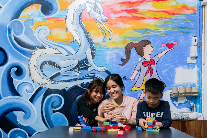 Blue Dragon Children's Foundation photo by IHG