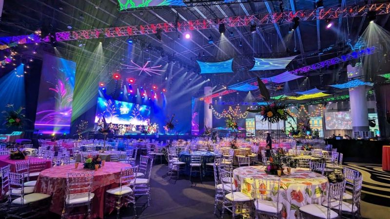 The Main Event: Convention Centers Go Big