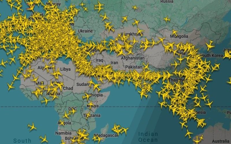 FlightRadar24 shows 