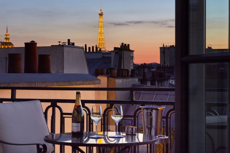 Happy Holiday Group Events