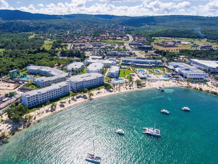 Hotel Riu Montego Bay has reopened following Hurricane Melissa.